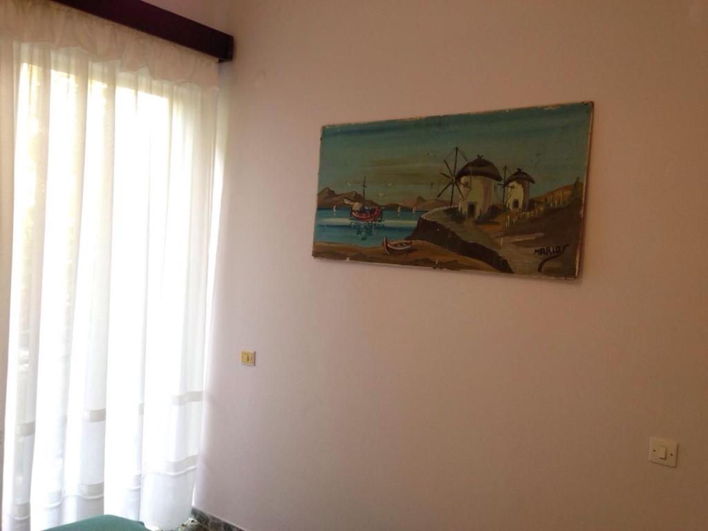 Love Greece Apartments room 4